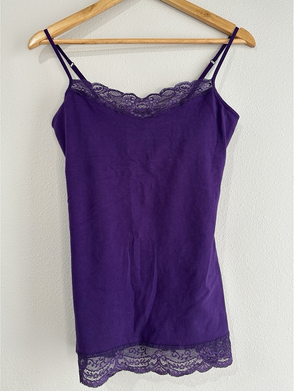 Express Sexy Stretch Bra Cami Tank Top Womens Medium Purple Lace Trim Y2K Bella